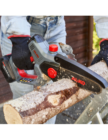 Mini-Kedjesåg CSM 1815 Ink. Batteri och Laddare