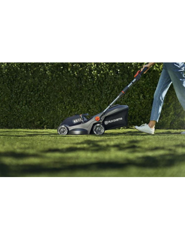 Gräsklippare Aspire™ LC34A - utan batteri och...