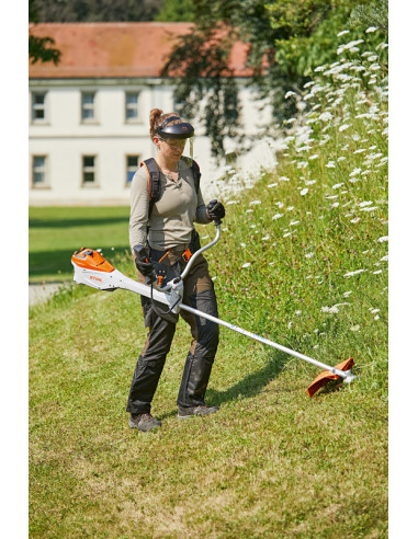 FSA 135, Röjsåg utan Batteri och Laddare